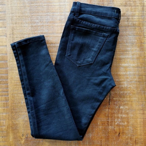 J Brand Alana Black Zipper Pocket Jeans - Picture 9 of 16